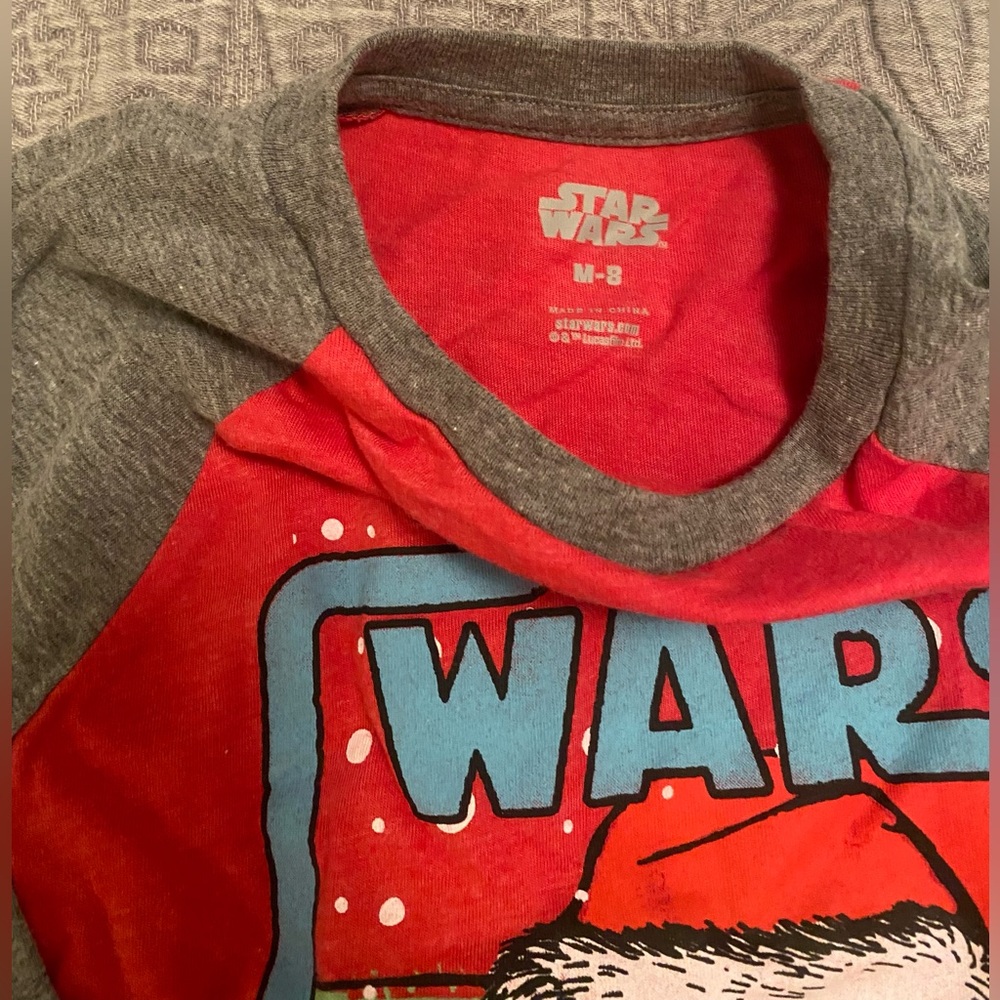 ⭐️ 🛸 Pair of Star Wars Kids Christmas Long Sleeve Tee - Size Medium (8) 🛸⭐️ - Picture 3 of 8